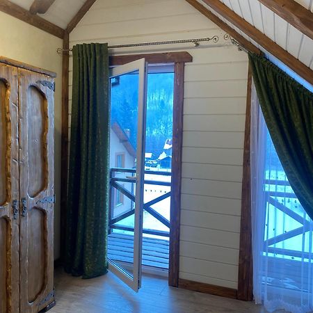 Лучка Villa Mykulychyn Ngoại thất bức ảnh