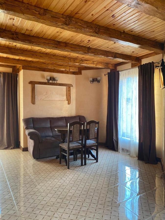 Лучка Villa Mykulychyn Ngoại thất bức ảnh