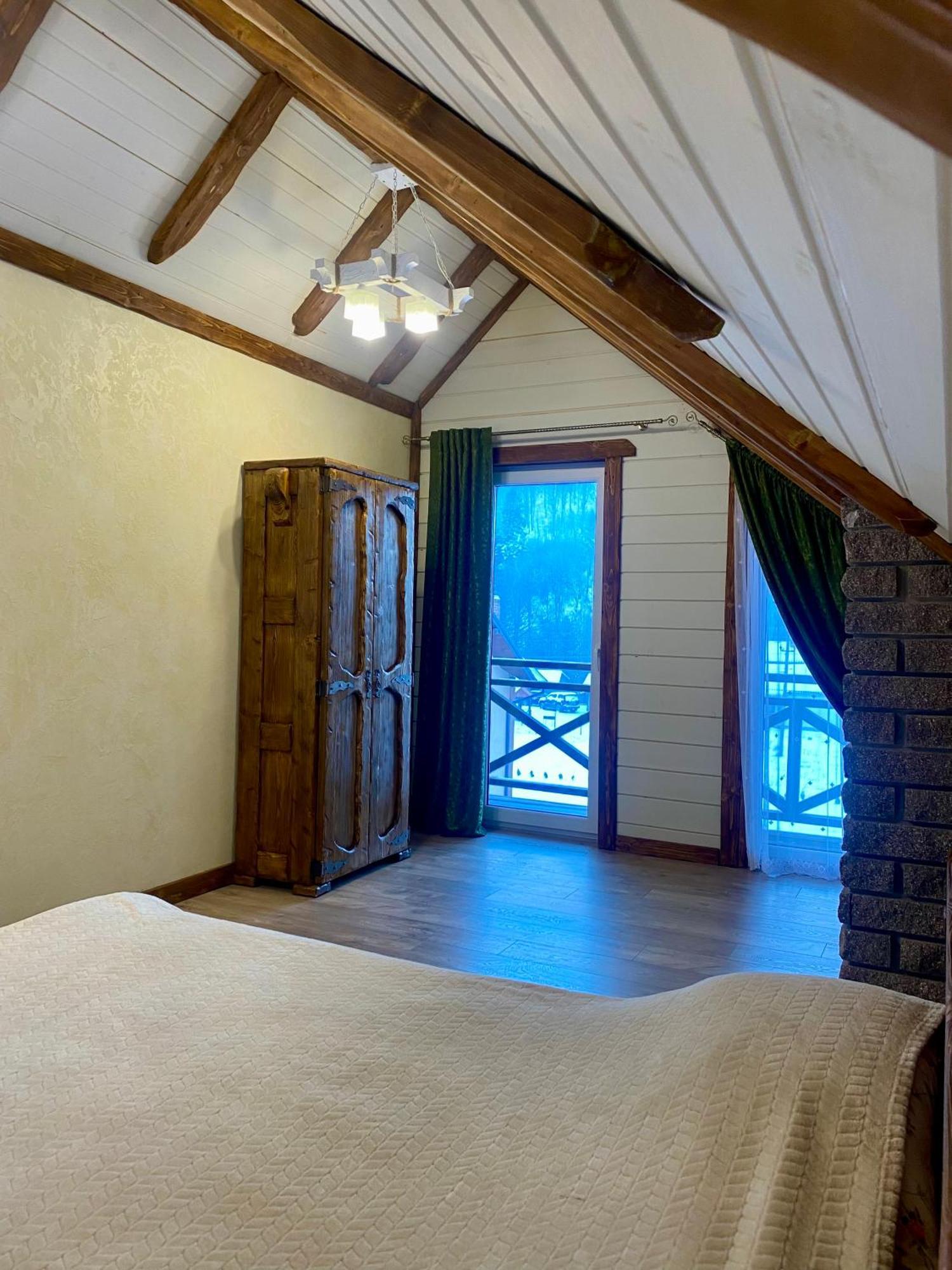 Лучка Villa Mykulychyn Ngoại thất bức ảnh