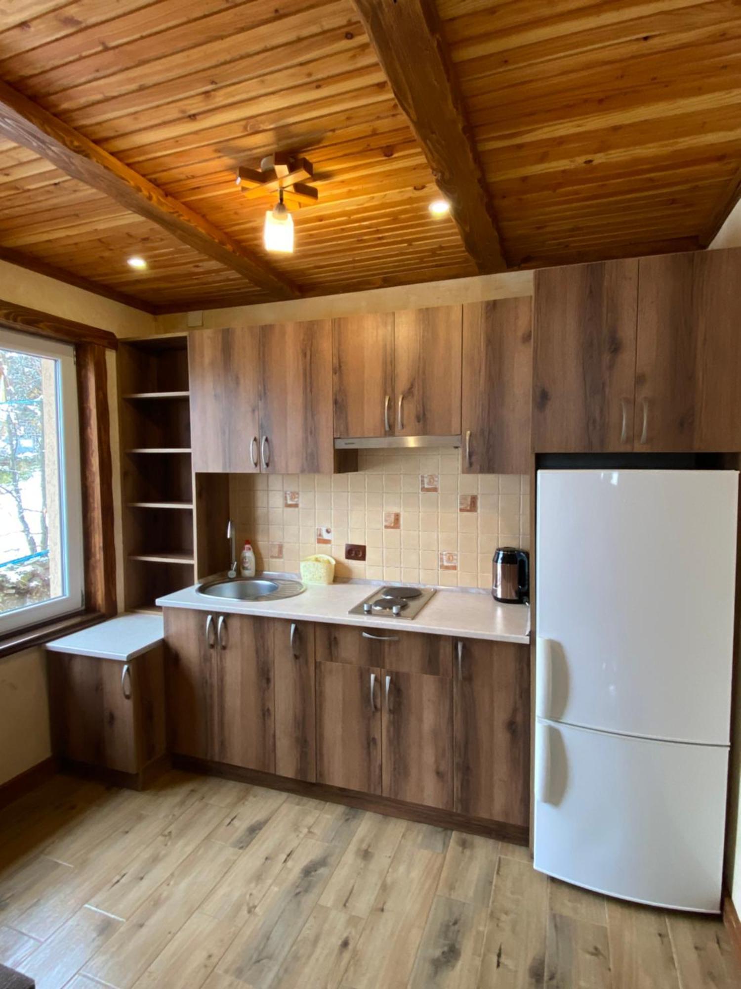 Лучка Villa Mykulychyn Ngoại thất bức ảnh