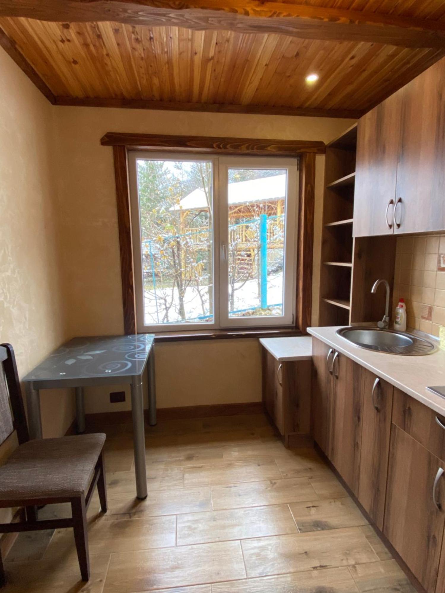 Лучка Villa Mykulychyn Ngoại thất bức ảnh