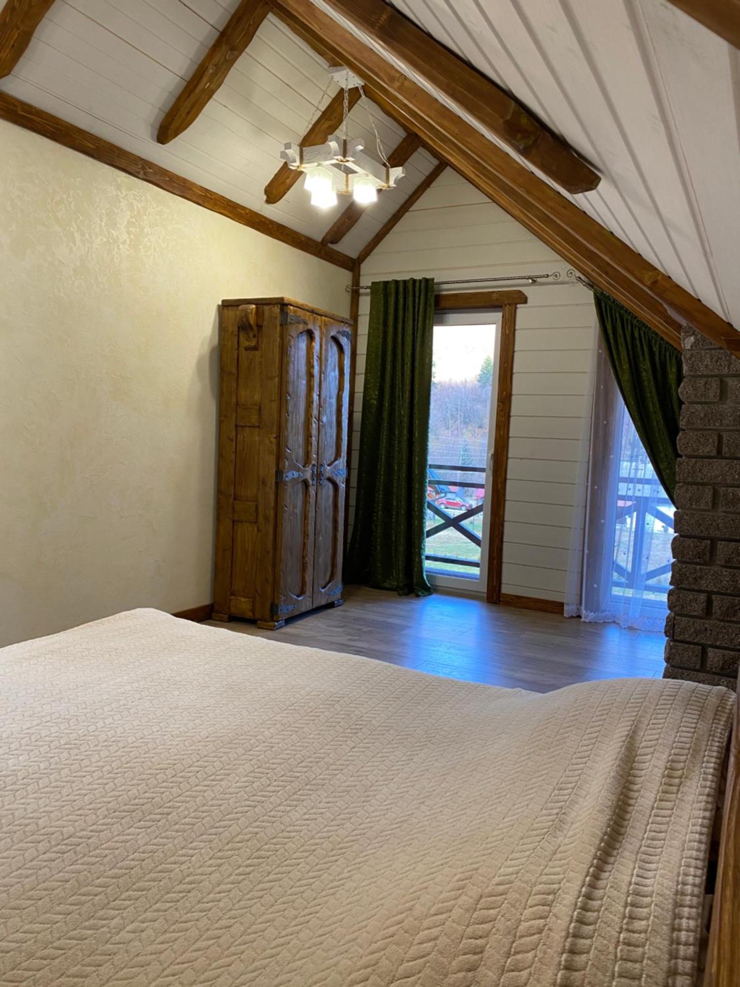 Лучка Villa Mykulychyn Ngoại thất bức ảnh